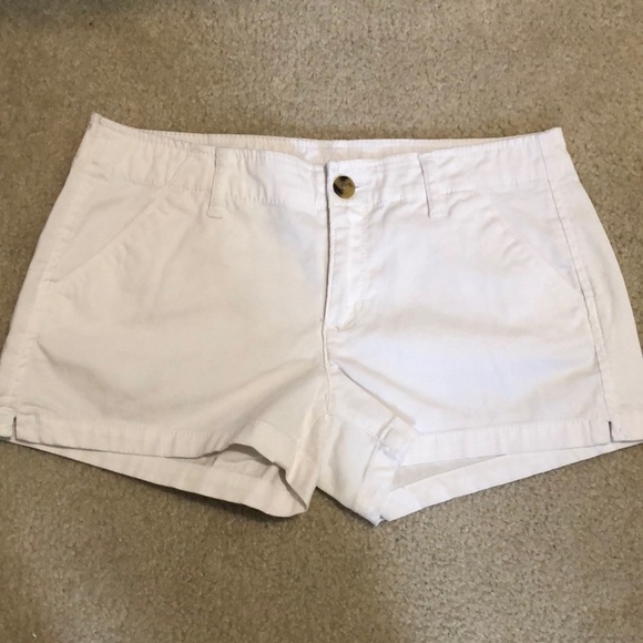 Arizona Jean Co White Jean Shorts 5 - Picture 1 of 3